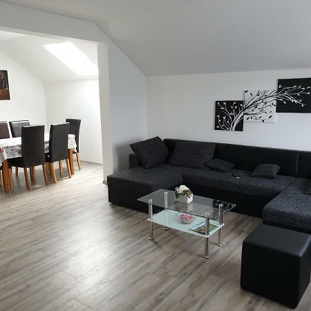 Apartman Majetic Otočac Dış mekan fotoğraf