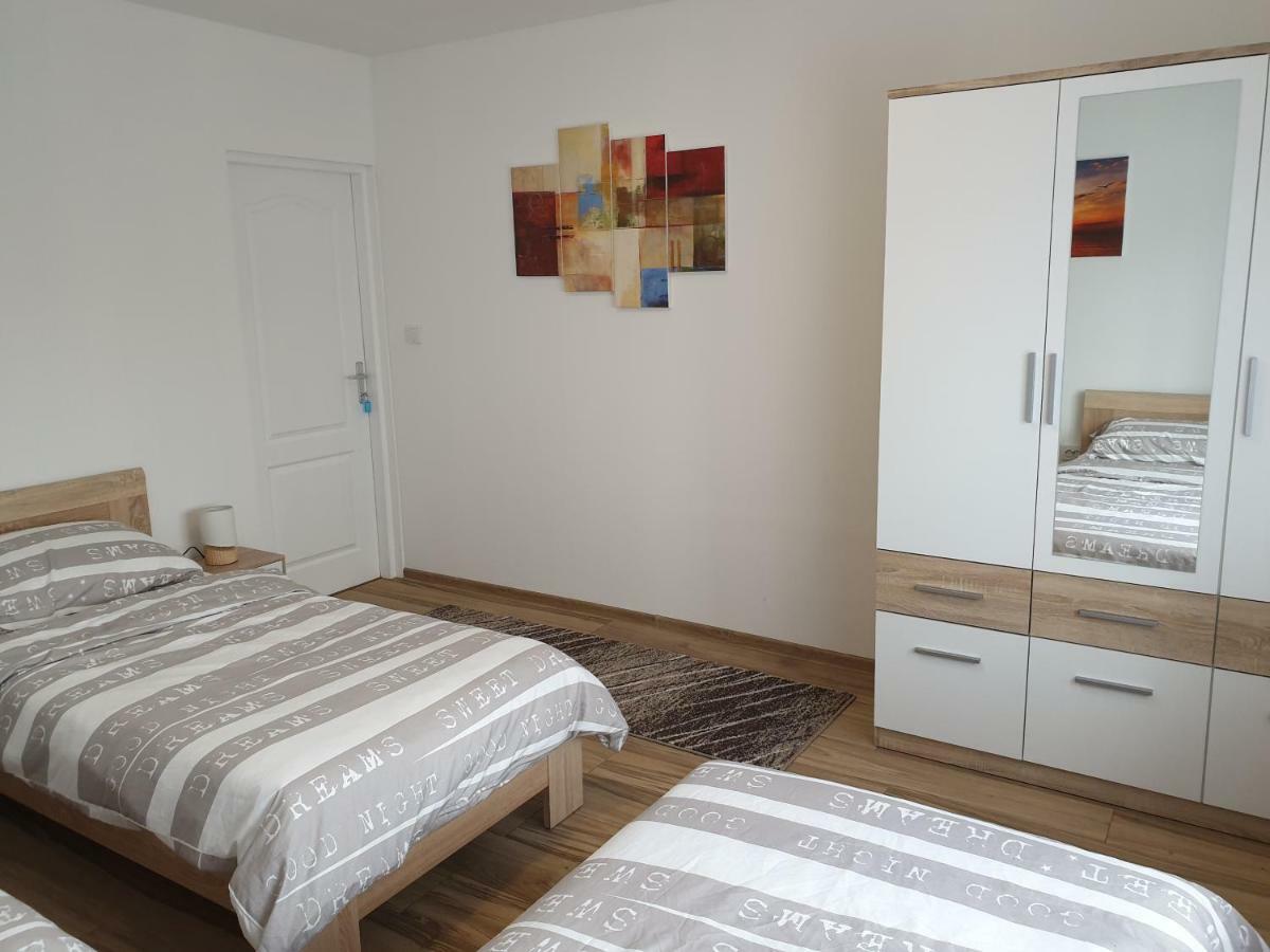 Apartman Majetic Otočac Dış mekan fotoğraf