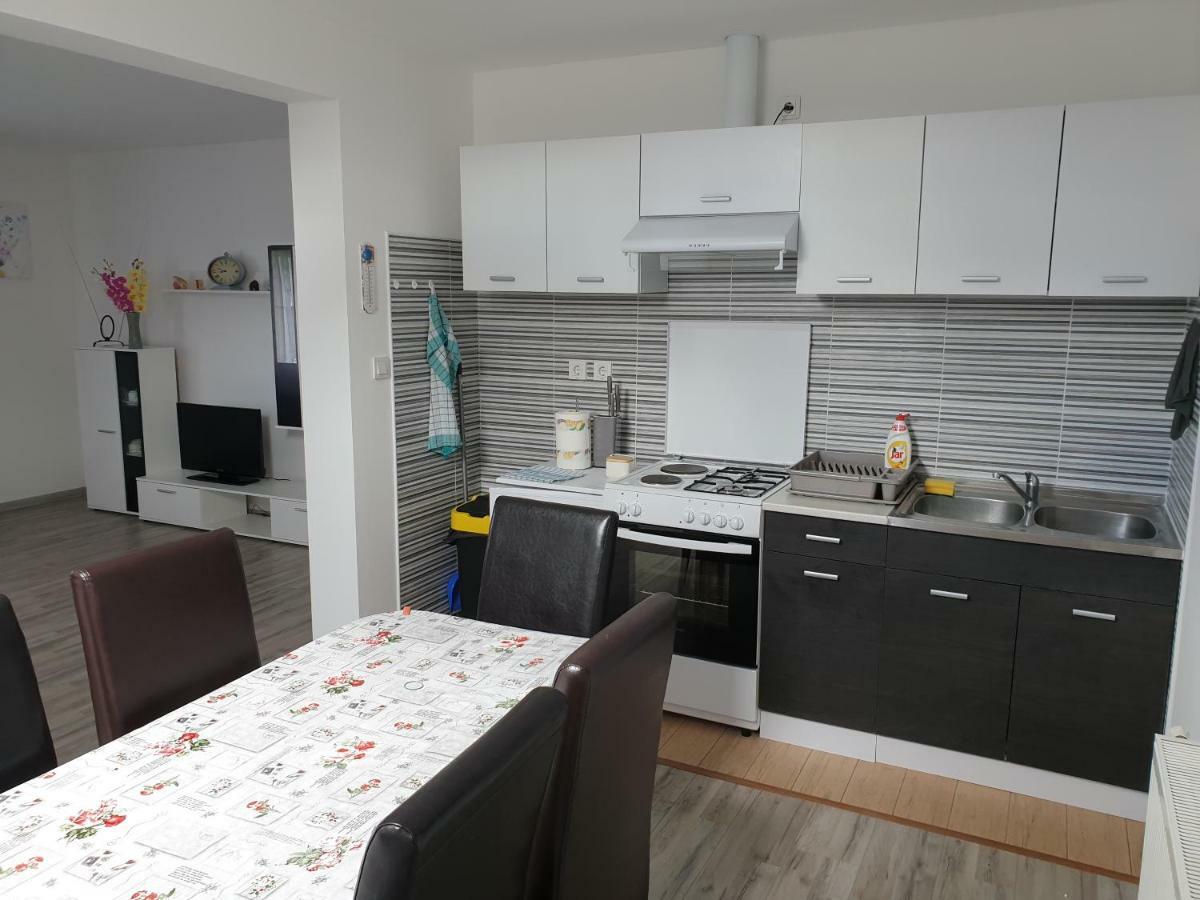 Apartman Majetic Otočac Dış mekan fotoğraf